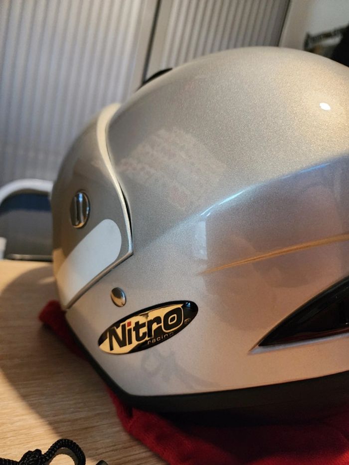 Casque de moto mixte taille XS - nitro- en tres bon état - photo numéro 11