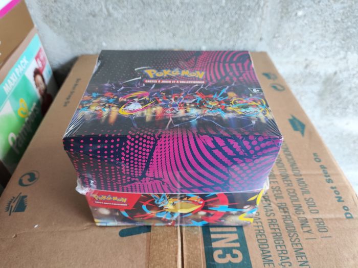 Display Pokemon Mini tins scellée Méga Évolution Me01