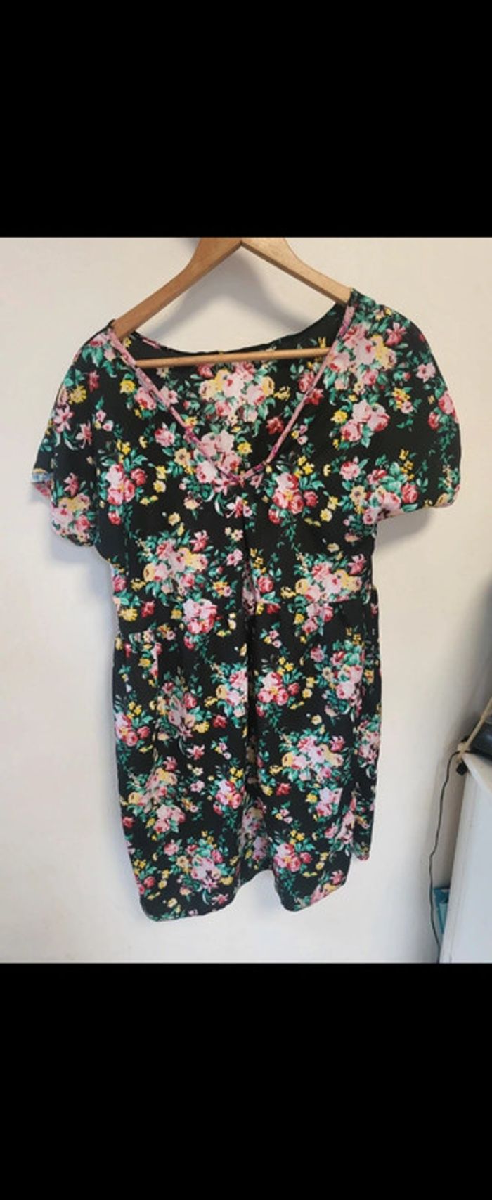 Robe légère fleurie - photo numéro 2