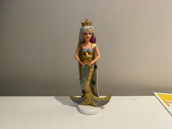 Figurine barbie sirène