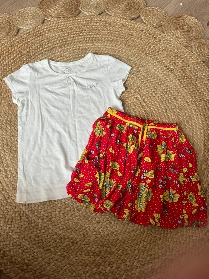 Jupe et t-shirt