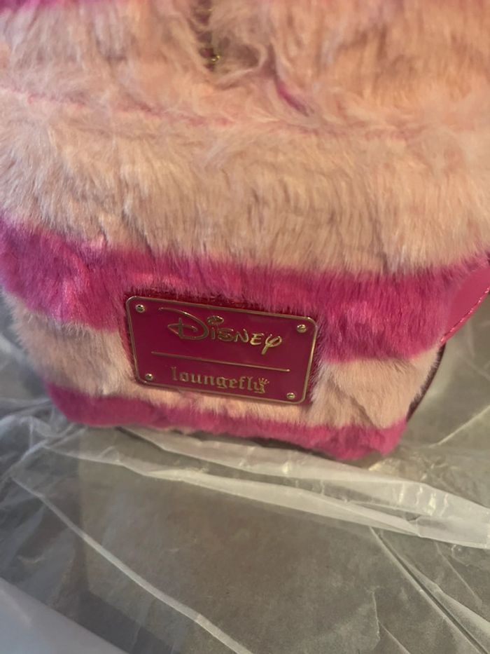 Loungefly Disney cheshire cat - photo numéro 4