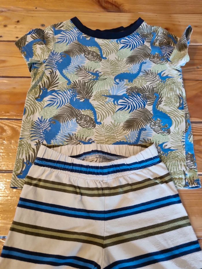 Pyjama 3 ans - photo numéro 2