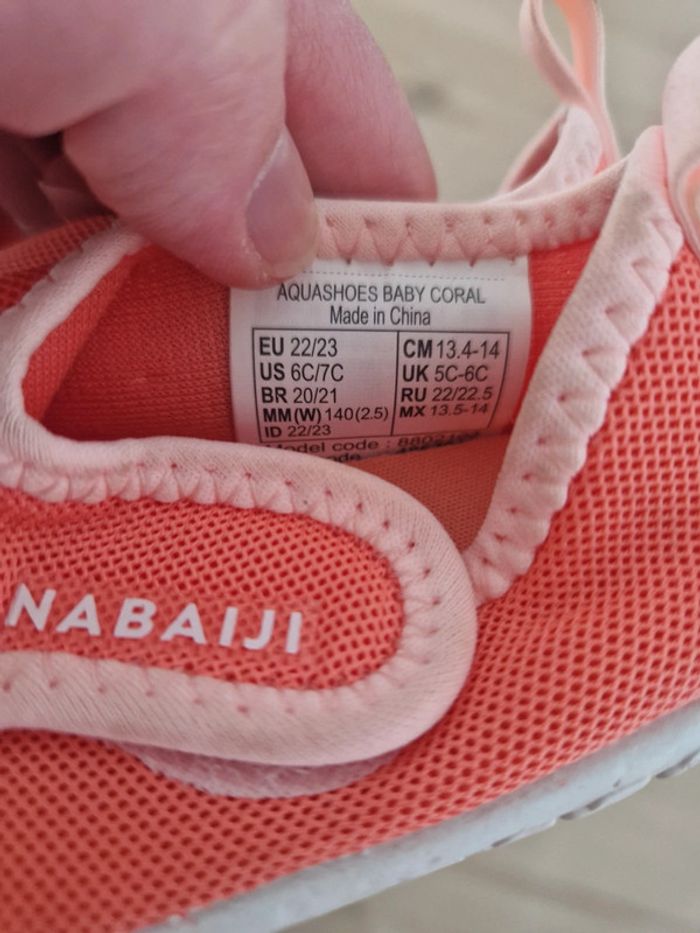 Chaussures d'eau fille taille 22/23 - photo numéro 2