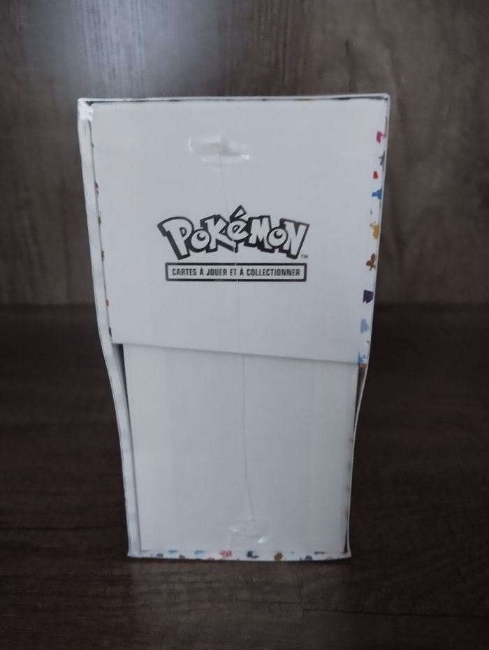 Pokémon 
ETB 
Ecarlate et Violet EV3.5
151 - photo numéro 5