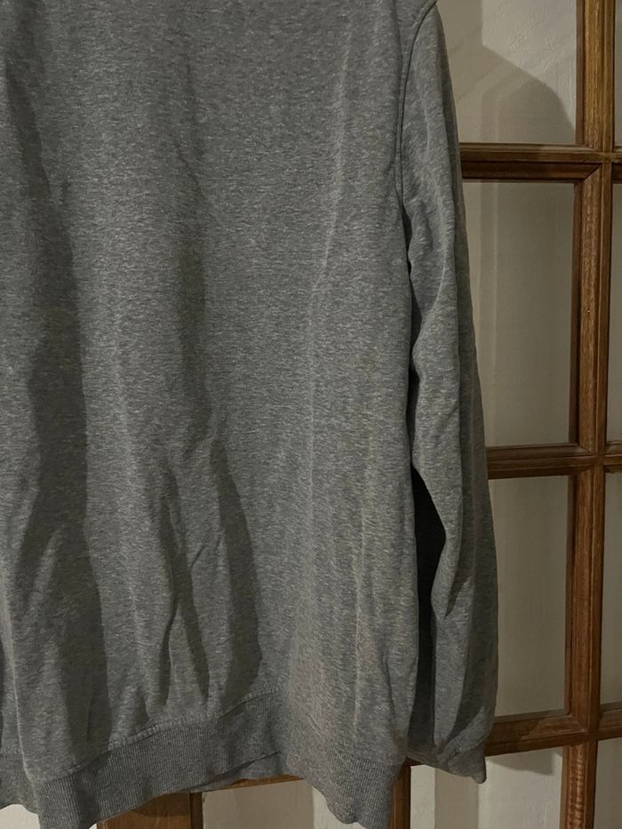 Sweat gris - photo numéro 5