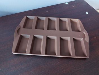 Moule financier tupperware