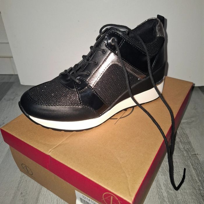 Baskets compensées noires pailletés - photo numéro 10