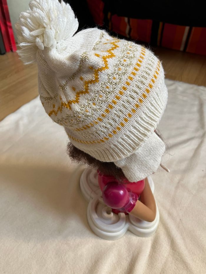 Bonnet pompon 2 à 3 ans