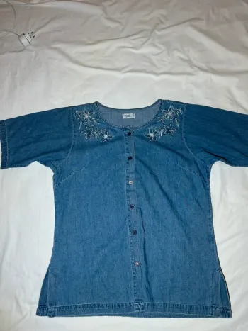 Chemise atlas for women