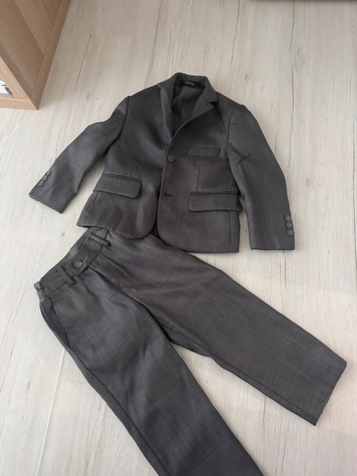Costume mariage enfant