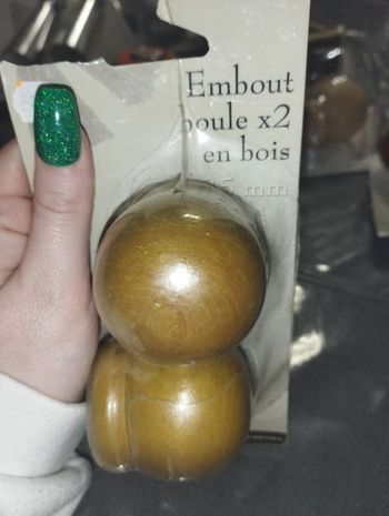 Embout tringle a rideau