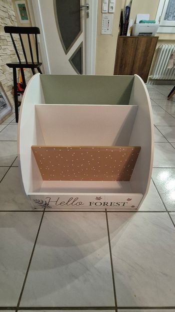 Bibliothèque enfant 