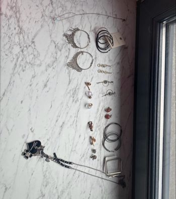 Lot de bijoux fantaisie