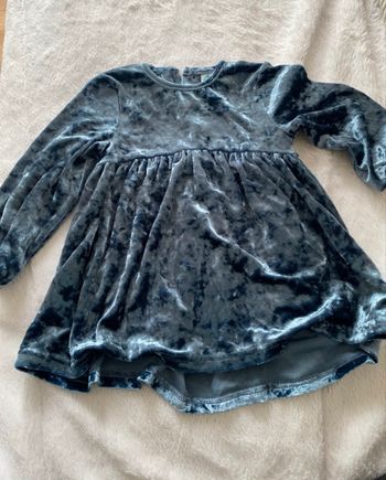 2 robes 12 mois