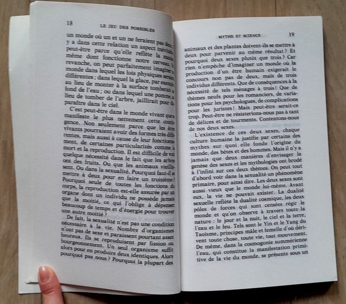 François Jacob - le jeu des possibles - essai sur la diversité du vivant (science) - photo numéro 6