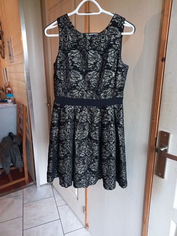 Robe imprimée doré