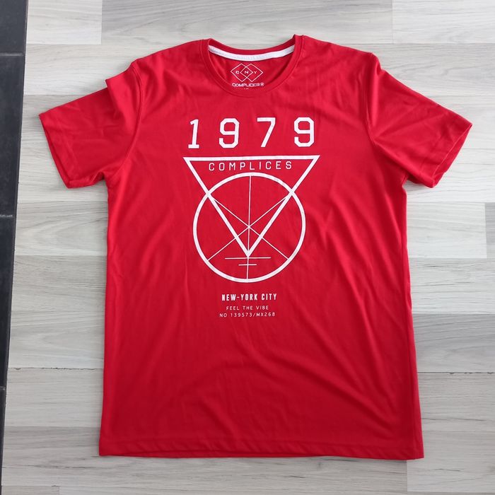 T-shirt homme imprimé rouge Complices taille XL