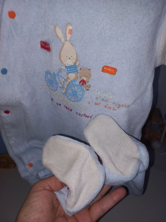 Pyjama / Dors bien/ Grenouillère état neuf garçon taille 6 mois - photo numéro 6
