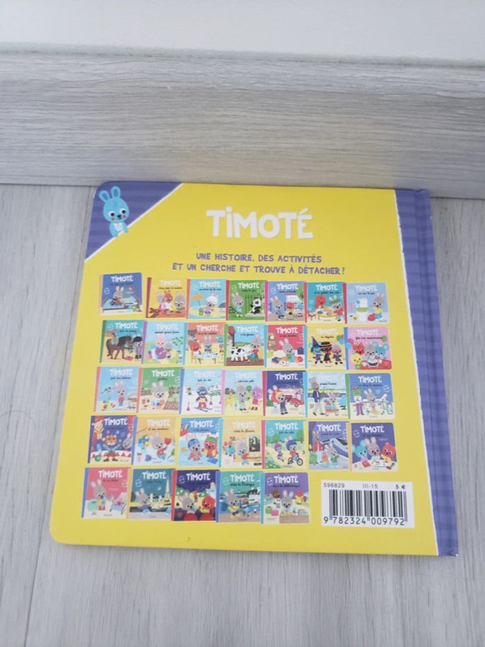 Livre Timoté fête Paques - photo numéro 2