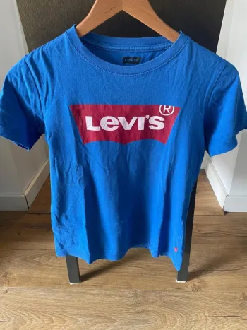 T-shirt levi’s