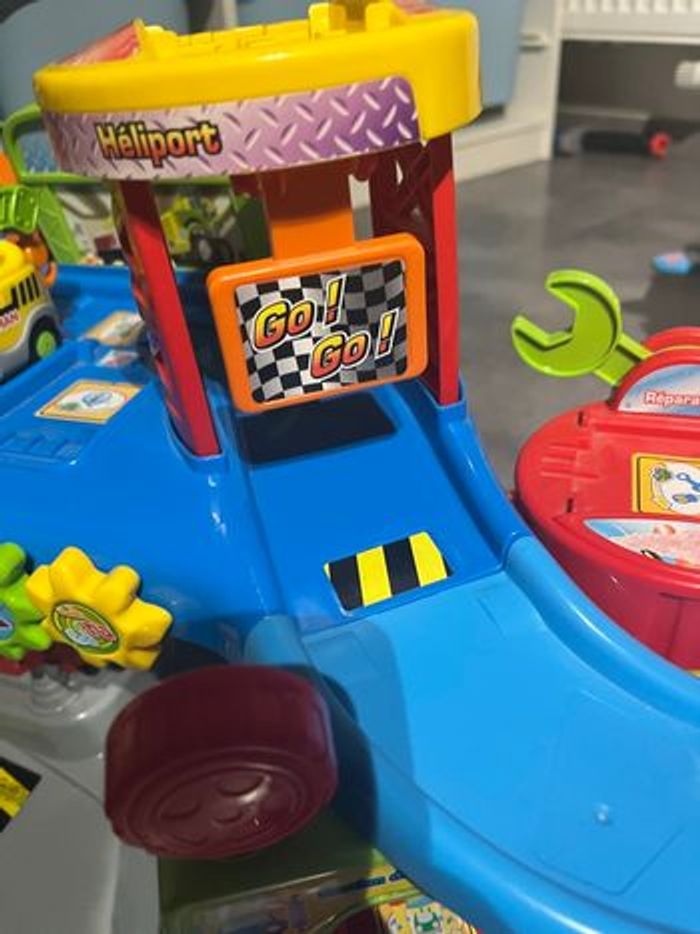 Garage tut tut bolide - photo numéro 6