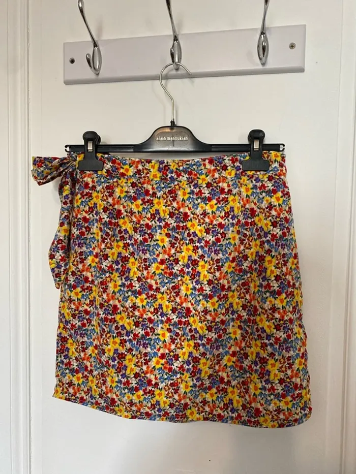 Très belle jupe à fleurs Molly Bracken XS - photo numéro 4