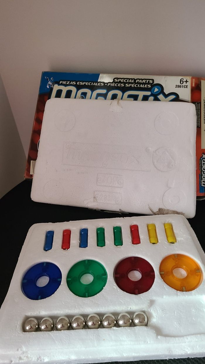 Jeu de construction magnetix 60 pièces Magnetix Special parts manque 1 ^pièce - photo numéro 6