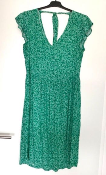 Robe décolletée taille 40