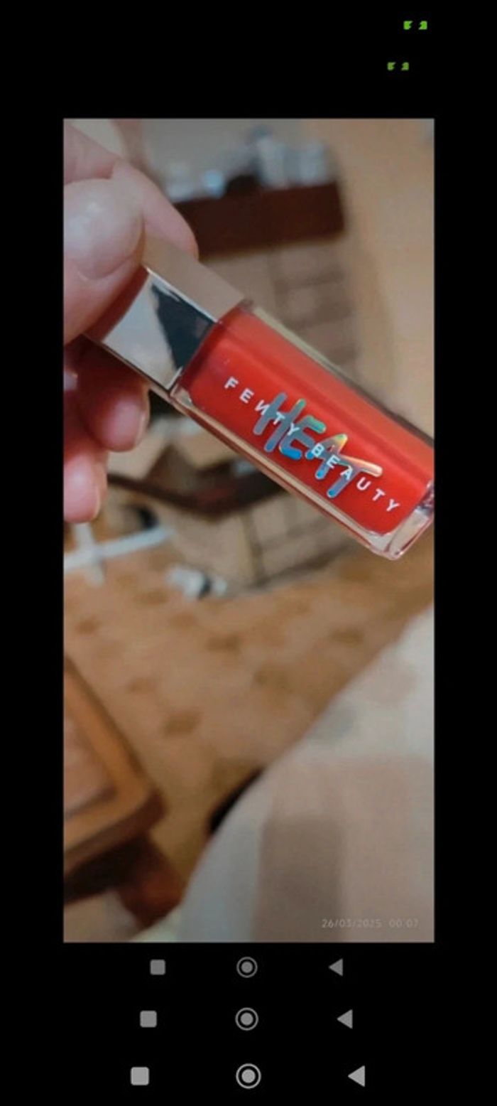Fenty Beauty Gloss Bomb Heat Repulpant Teinte Hot Cherry 9ml
Neuf - photo numéro 2