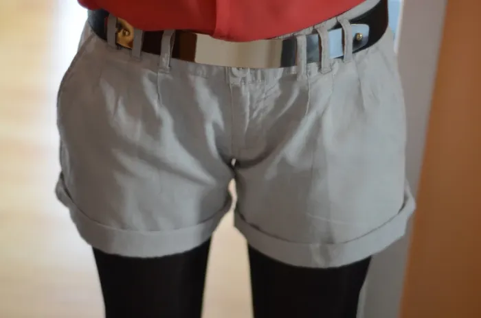 Short gris pailleté
