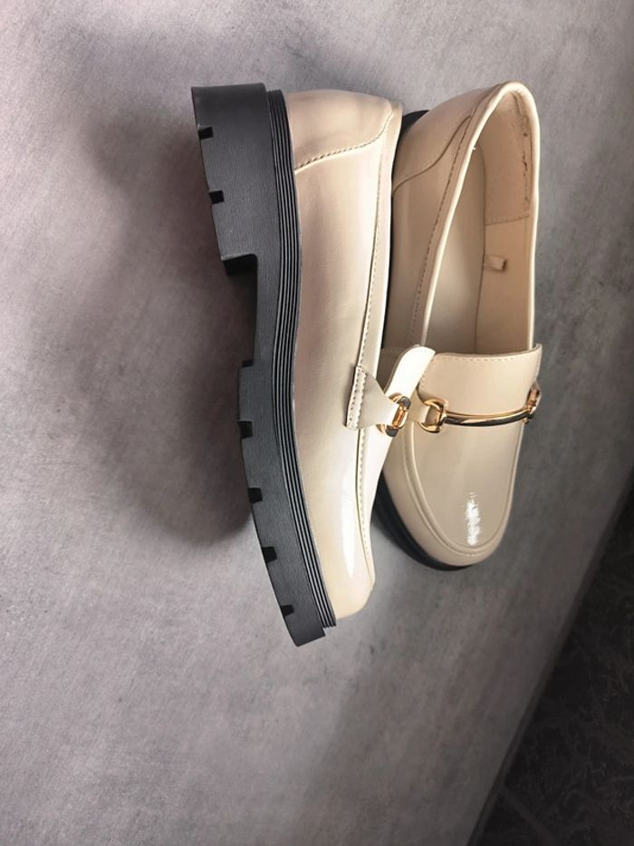 Mocassins beige neufs - photo numéro 8