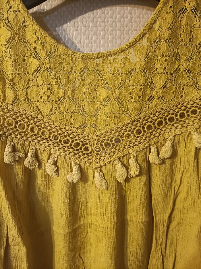 Débardeur jaune dentelle broderie - photo numéro 3