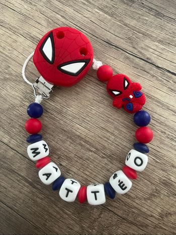 Attache tétine personnalisée Spiderman Marvel