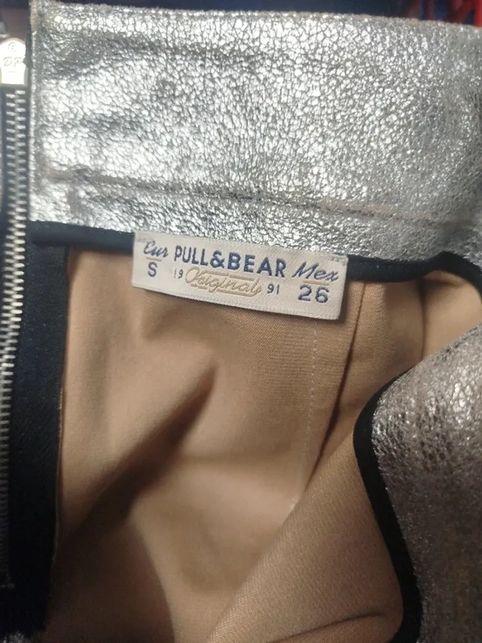 Mini jupe métallisée argentée Pull&Bear taille S fermeture zip tendance soirée A1396 - photo numéro 5