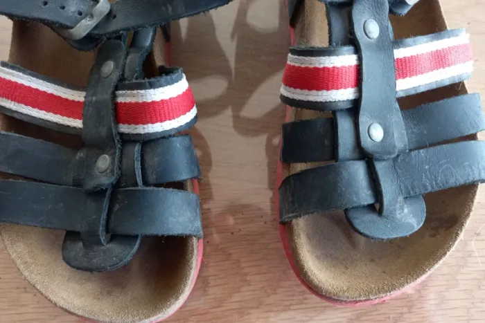 Nu pieds taille 31 - photo numéro 2