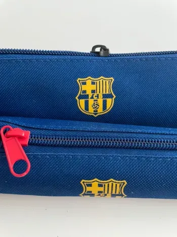 2 petites trousses FC Barcelone neuve