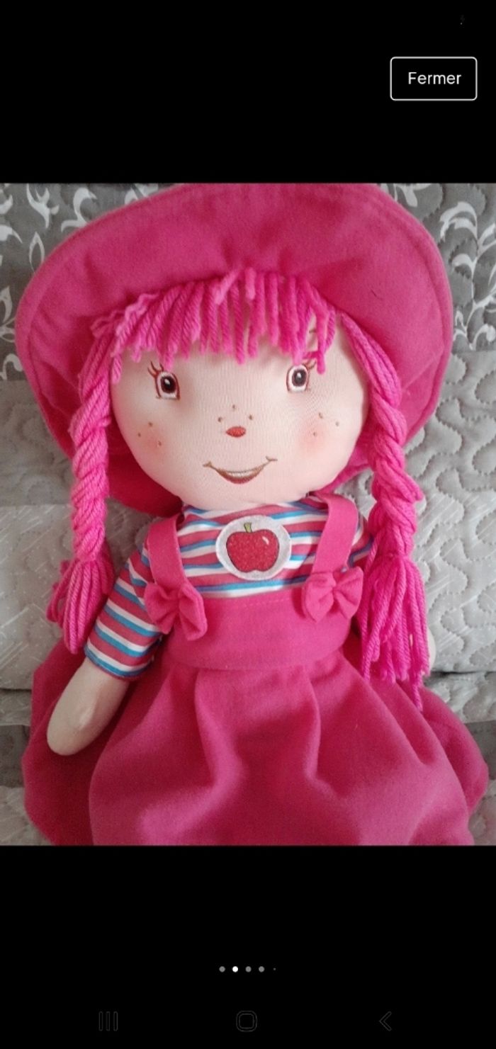 Jolie poupée de chiffon charlotte aux fraises 49cm - photo numéro 2