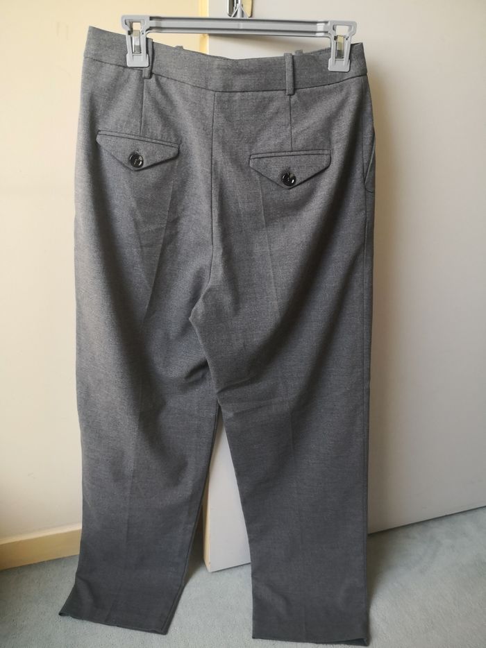 Pantalon gris - photo numéro 2
