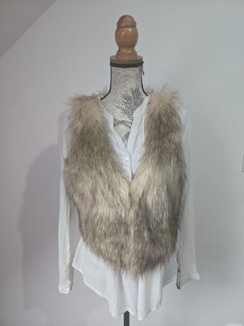 Gilet sans manches en fausse fourrure – Chic bohème et douillet