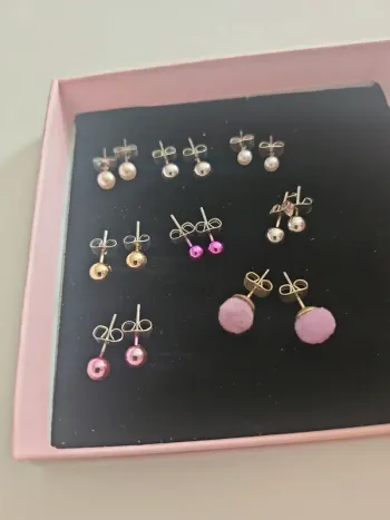 Lot de 8 paires de boucles d'oreille Claire's