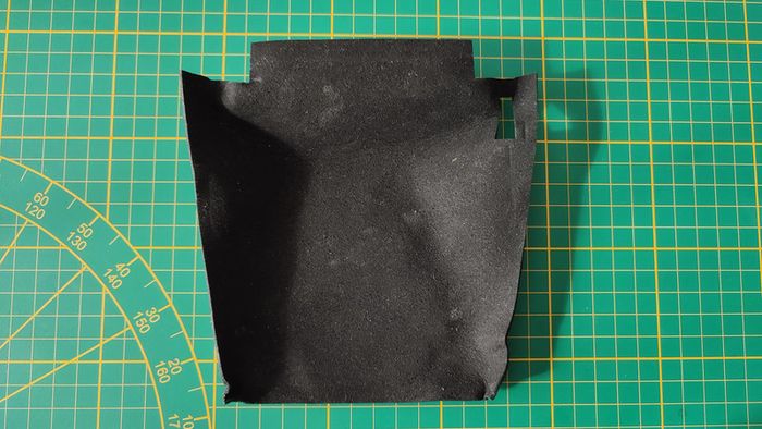 Tapis du coffre 100D pièce détachée Porsche 911 Carrera RS 2.7 1/8 1/8ème Altaya #B37