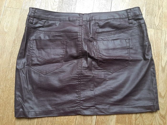 Jupe brillante façon simili - photo numéro 2