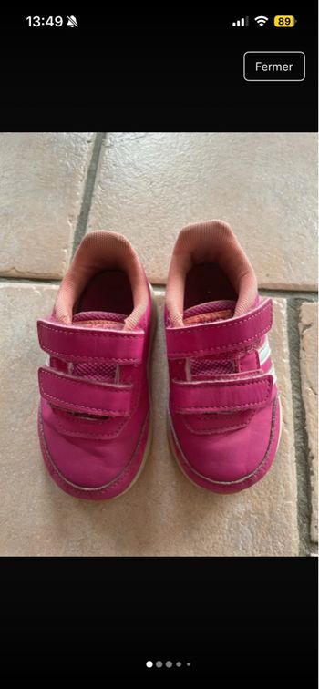 Baskets fuchsia marque ADIDAS pointure 22 bon état 
