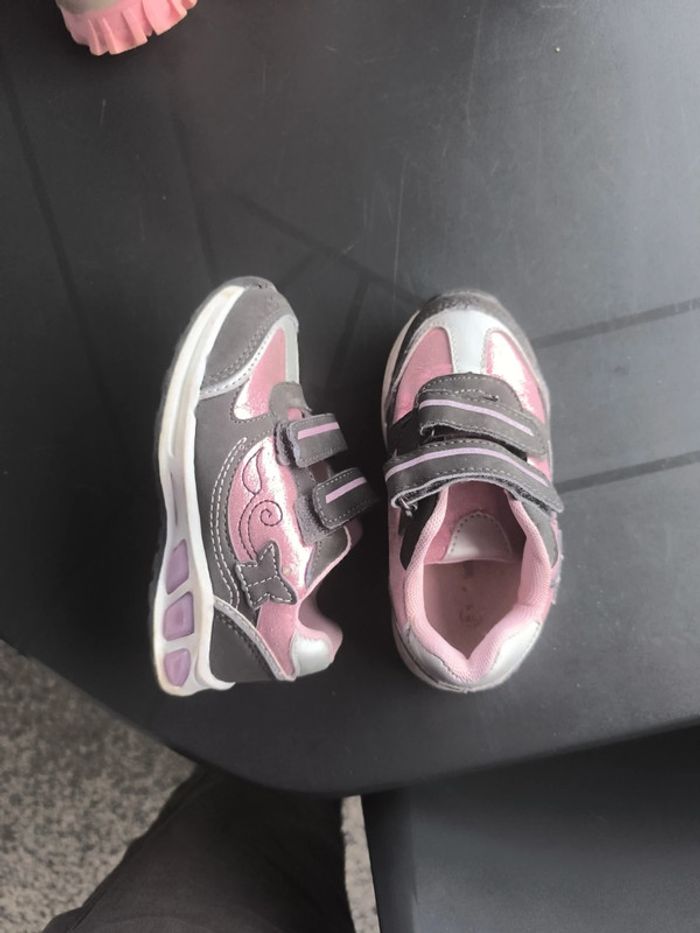 Chaussures fille clignotantes - photo numéro 4
