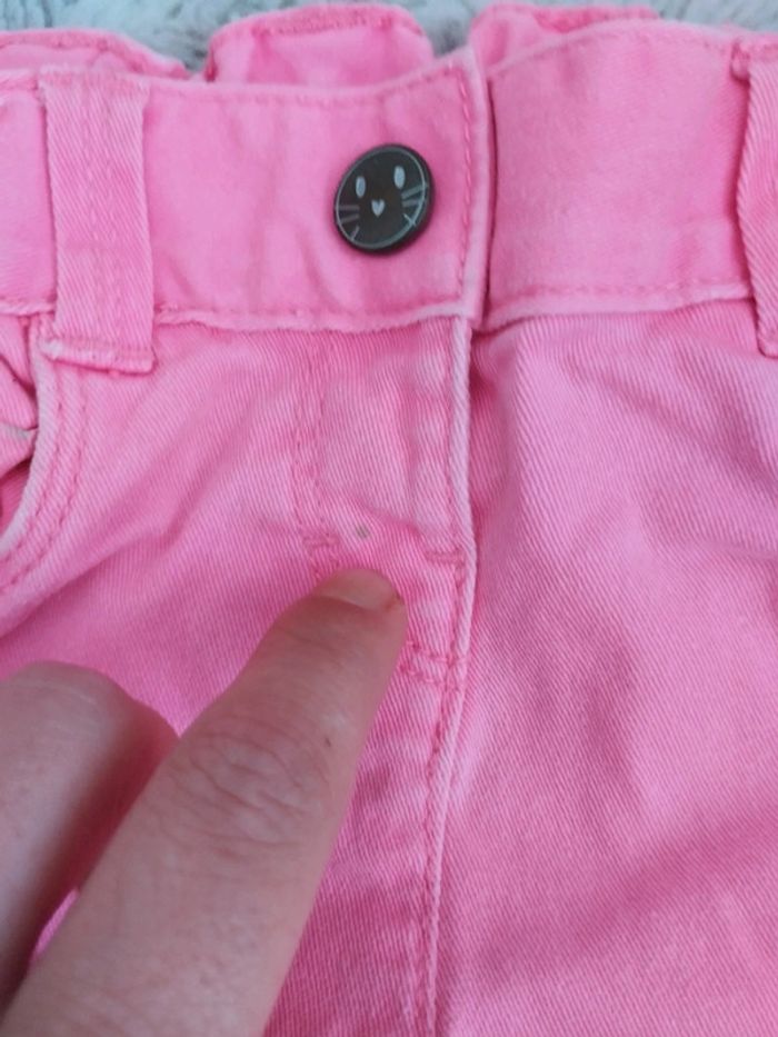 Short en jean taille 18 mois - photo numéro 4