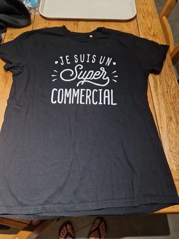 Tee-shirt "Super commercial "