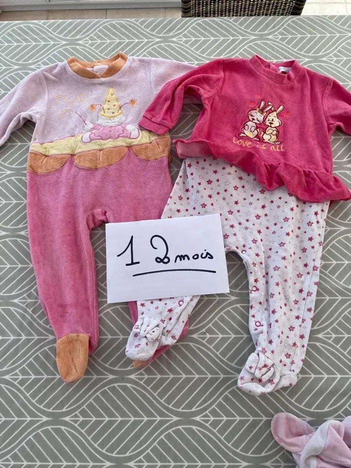 Lot de deux pyjamas grenouillères molleton 12 mois