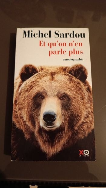 Livre.. Michel Sardou 