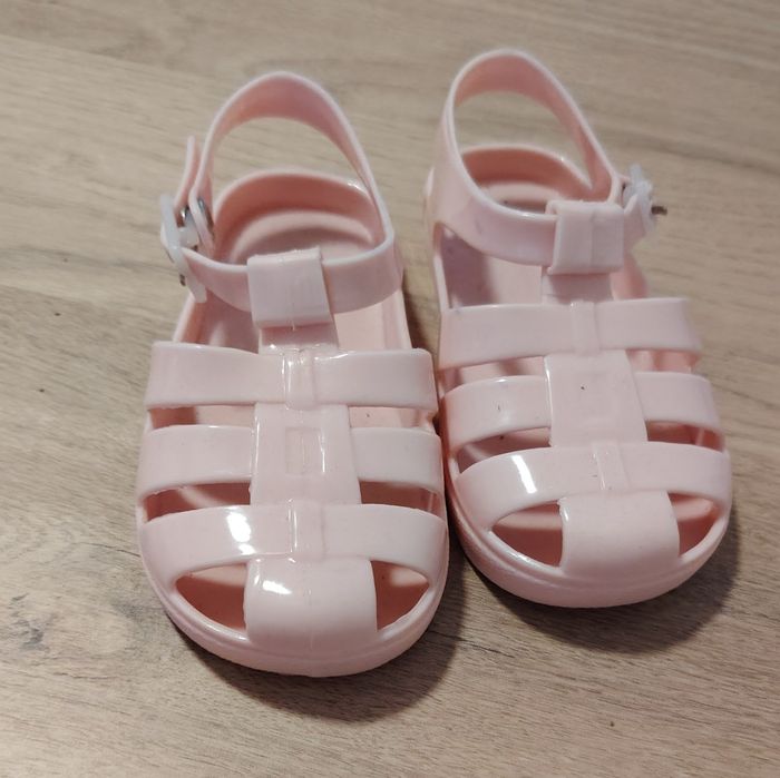 Chaussures d'eau - photo numéro 1
